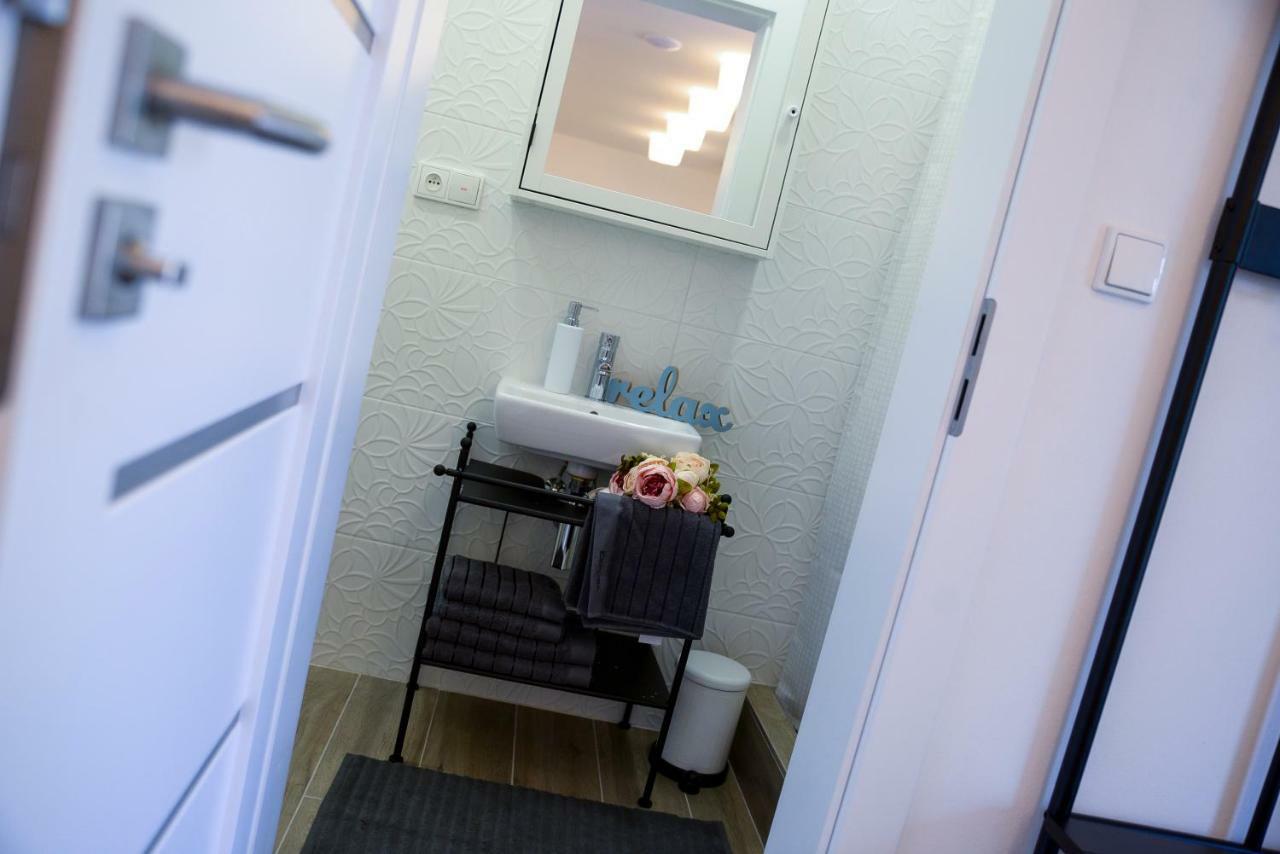 Apartmány Benešov Benesov nad Ploucnici Exterior foto